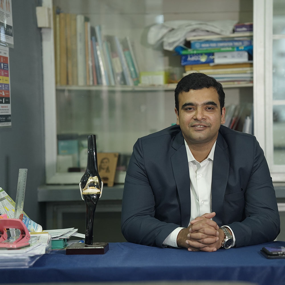 Dr. Antony J. Kannampilly, Orthopaedic Surgeon